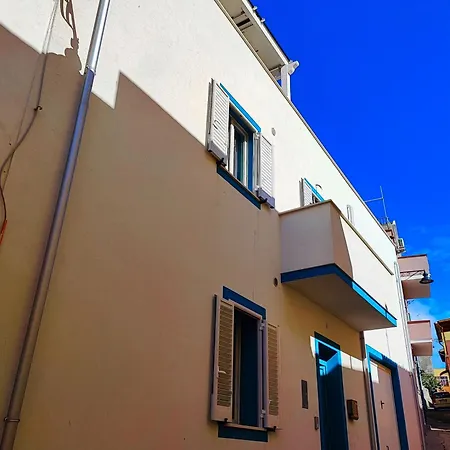 La Pura Vida Bed & Breakfast